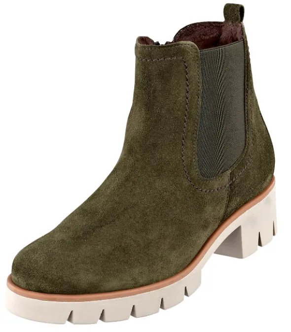 Stiefelette mit breitem Elastikeinsatz und kräftiger Sohle von Gabor
