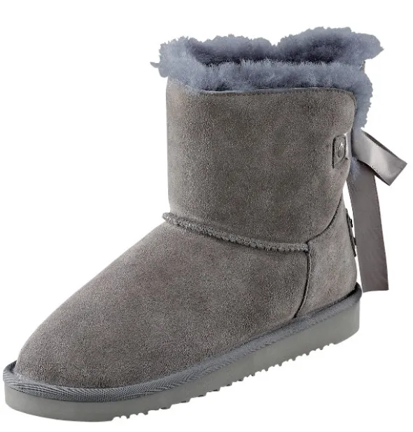 Warmgefütterter Schlupfboots mit Dekoschleife an der Ferse von Mustang