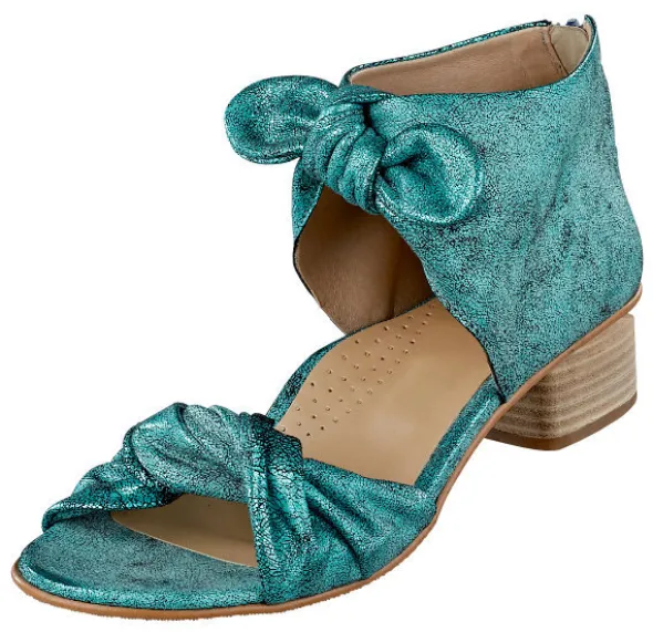 An der Ferse hochgeschlossene,sommerliche Sandalette von PintoDiBlu
