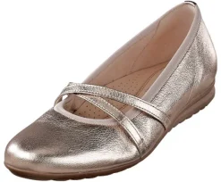 Bequemer Ballerina mit lose überkreuzten Riemchen