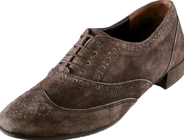 Leichter Schnürschuh mit Lyralochung und Flügelkappe